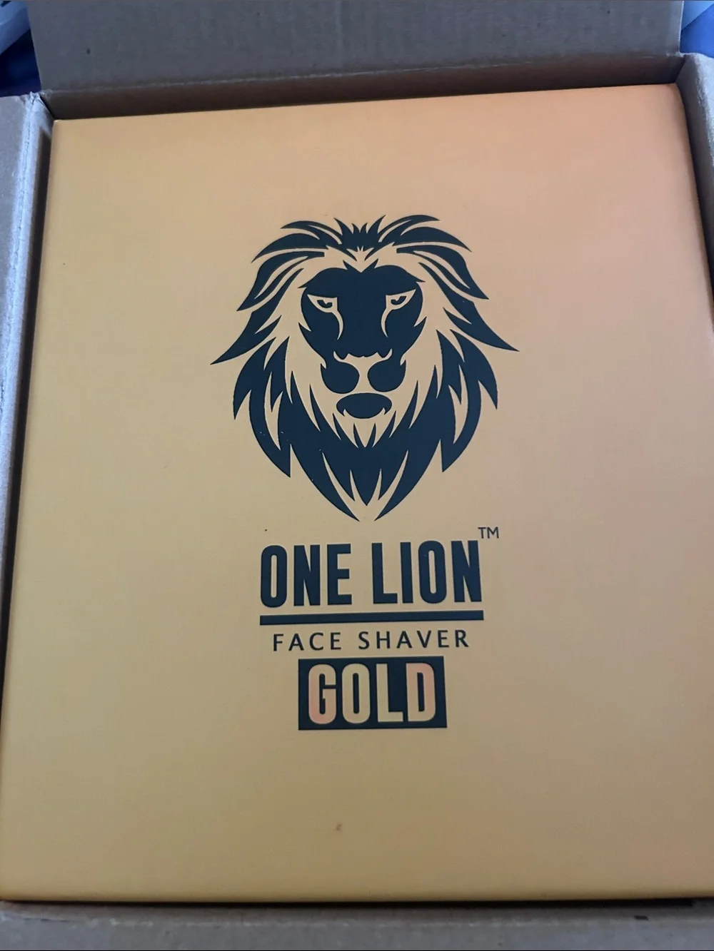One Lion Gold Face Shaver — Gold Rechargeable Men's Trimmer